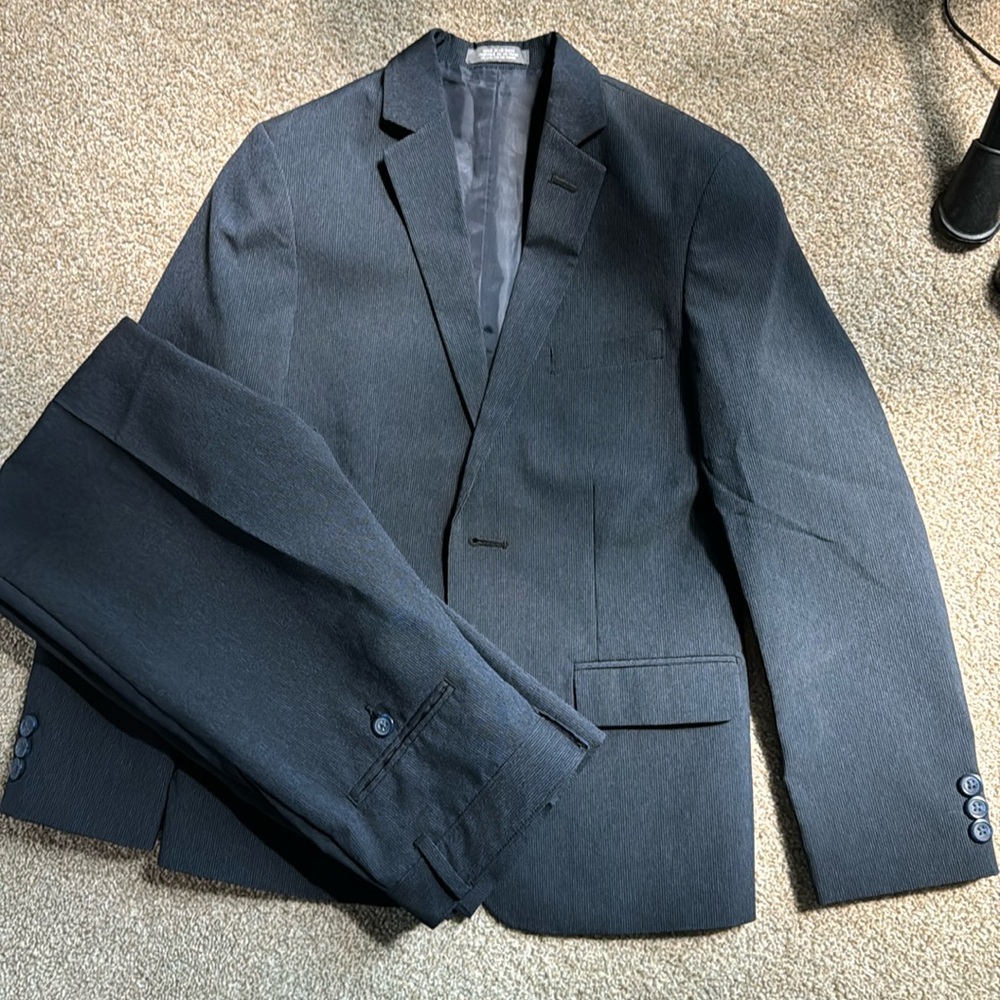 Handsome youth suit size 12yr
